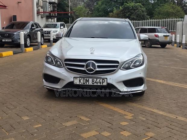 Mercedes-Benz E250 2016 Silver