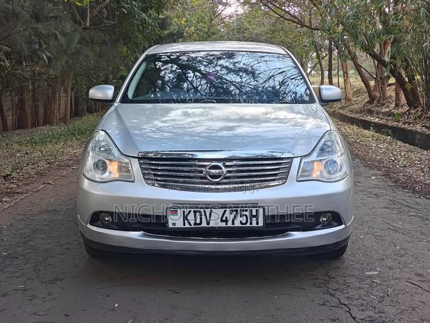 Nissan Bluebird 2007 Silver