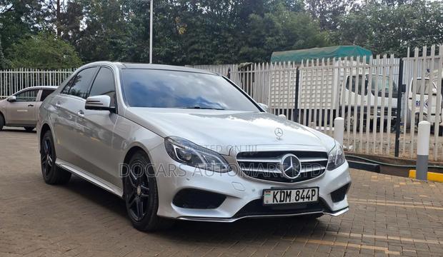 Mercedes-Benz E250 2016 Silver