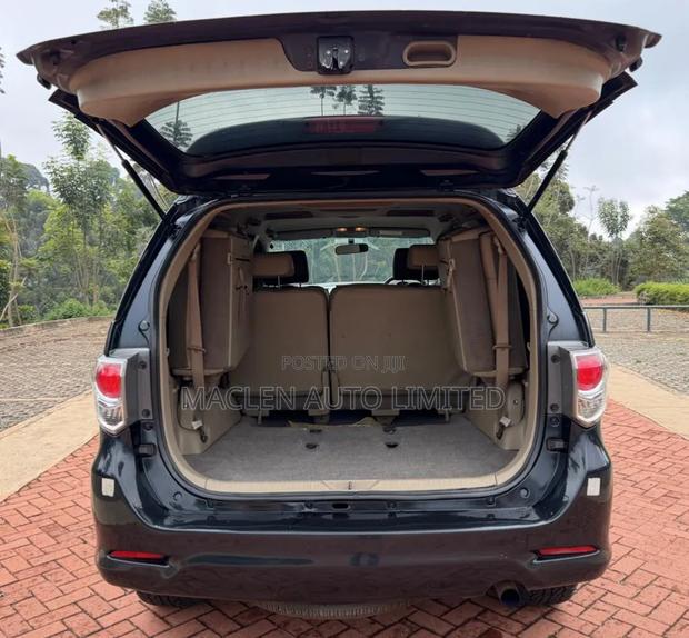 Toyota Fortuner 2013 Gray