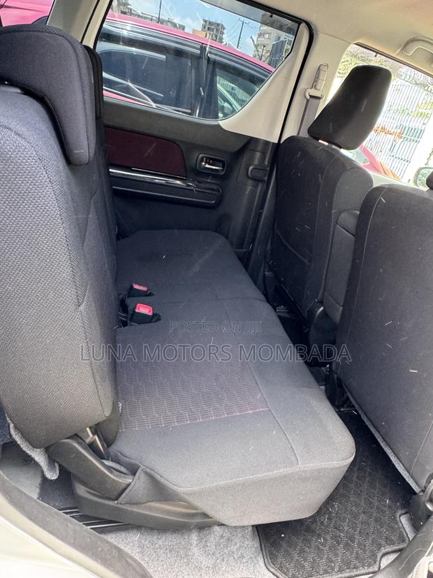 Suzuki Wagon R 2020 White