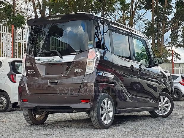 Nissan Dayz Roox 2019 Brown