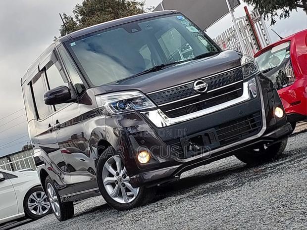 Nissan Dayz Roox 2019 Brown