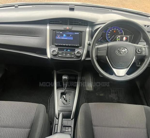Toyota Corolla Fielder 2019 White