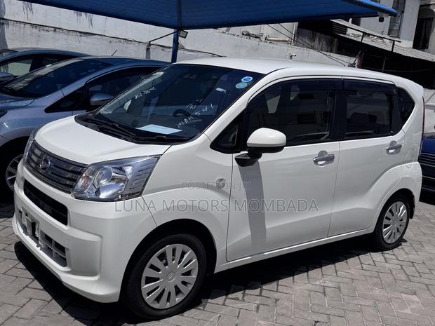 Daihatsu Move 2020 White