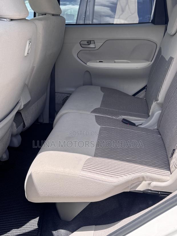 Daihatsu Move 2020 White