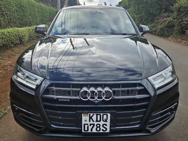 Audi Q5 2.0T Tech Premium AWD quattro 2018 Matt Black