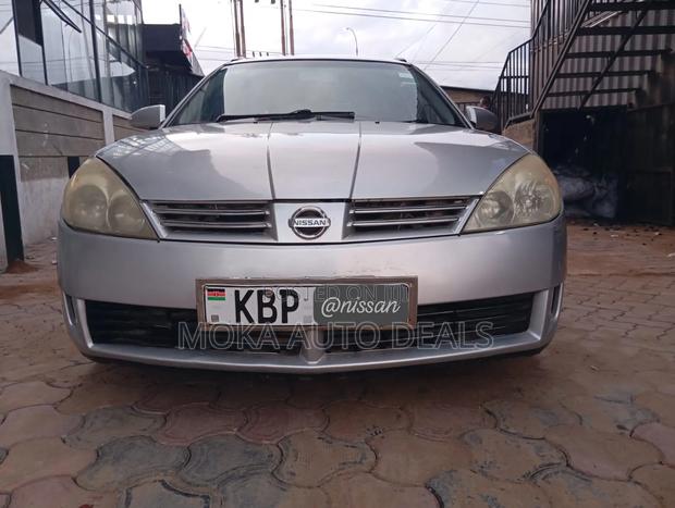 Nissan Wingroad 2005 Silver