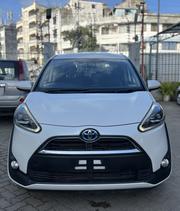Toyota Sienta 1.5 Hybrid FWD (6-seater) 2019 White for sale