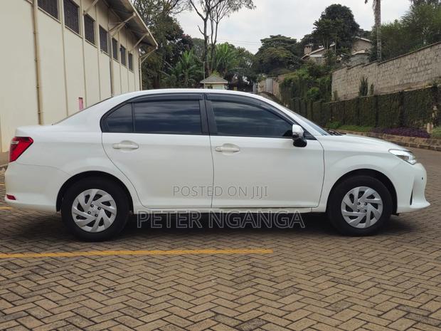 Toyota Axio 1.5 X 2WD 2017 White