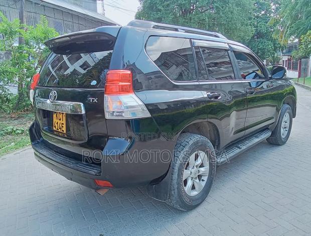 Toyota Land Cruiser Prado 2014 Black