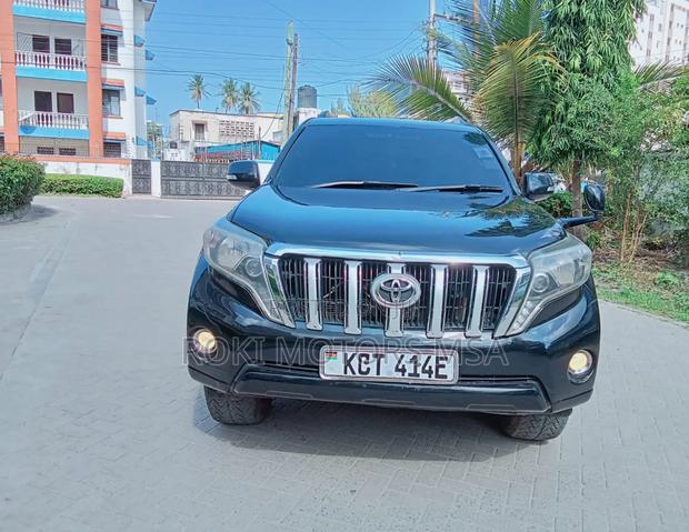 Toyota Land Cruiser Prado 2014 Black