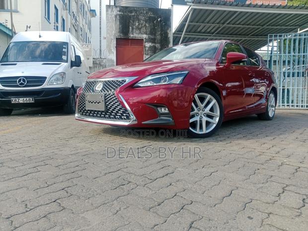 Lexus CT Luxury 2018 Maroon