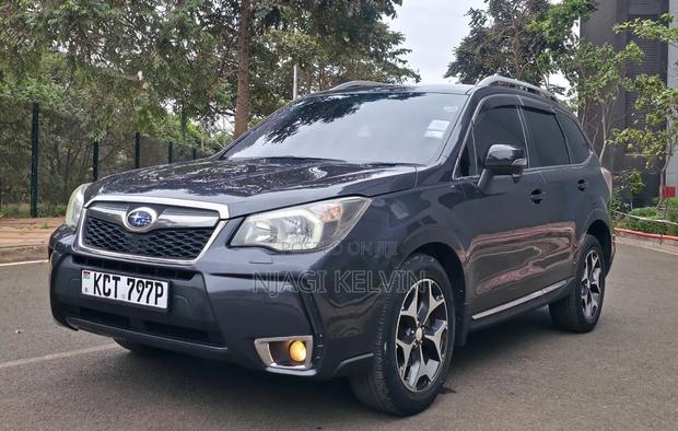 Subaru Forester 2013 Gray
