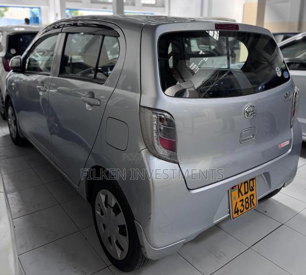 Daihatsu Mira 2017 Silver