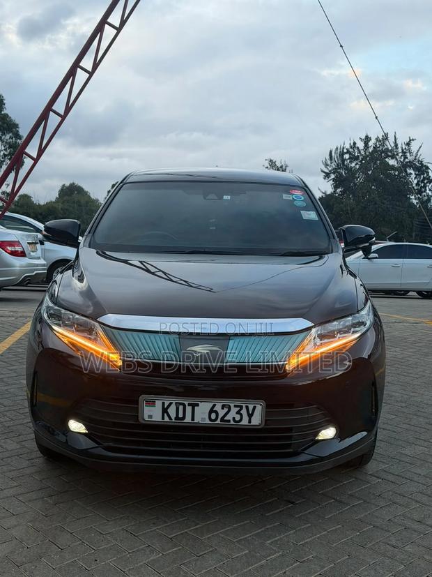 Toyota Harrier 2.0 Turbo 2017 Black