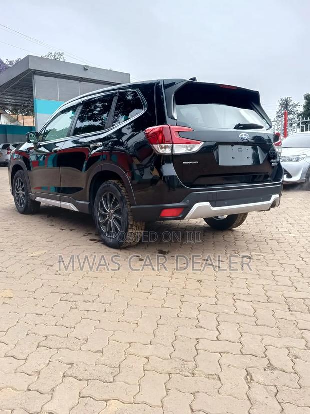 Subaru Forester 2019 Black