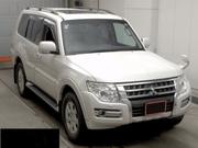 Mitsubishi Pajero V90 3.2 DI-D GL 2019 Off white for sale
