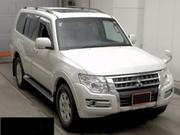 Mitsubishi Pajero V90 3.2 DI-D GL 2019 Off white for sale