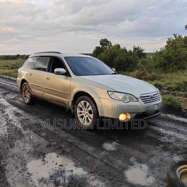 Subaru Outback 2.5 2006 Gold