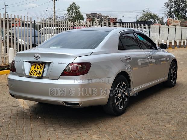 Toyota Mark X 2009 Silver