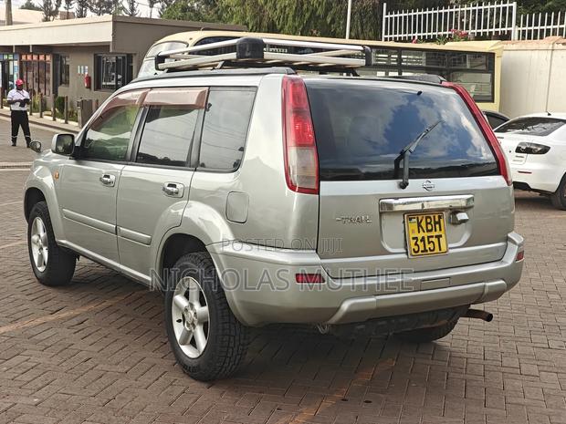 Nissan X-Trail 2004 Silver