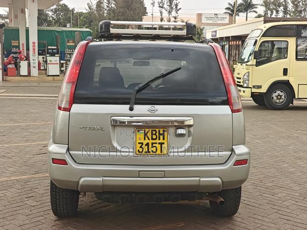 Nissan X-Trail 2004 Silver