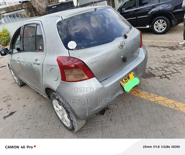 Toyota Vitz 2008 Gray