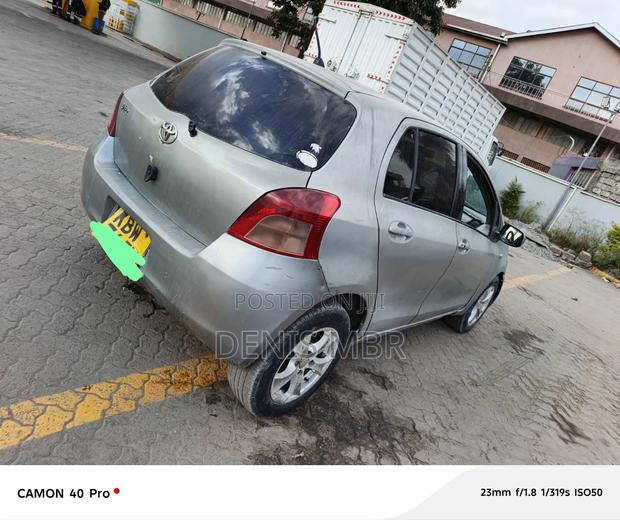 Toyota Vitz 2008 Gray
