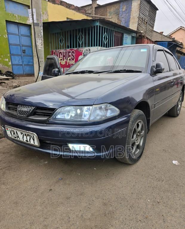 Toyota Carina 2001 Blue