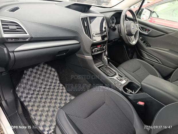 Subaru Forester Premium AWD 2019 Pearl