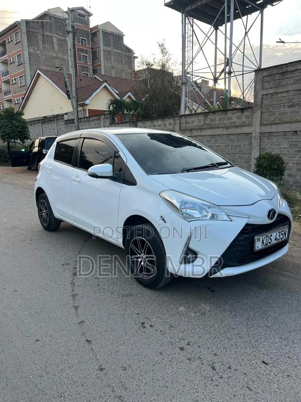 Toyota Vitz 2018 White