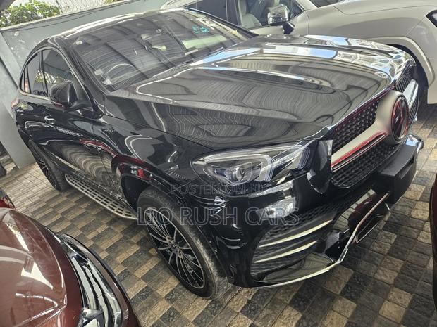Mercedes-Benz GLE-Class 2022 Black