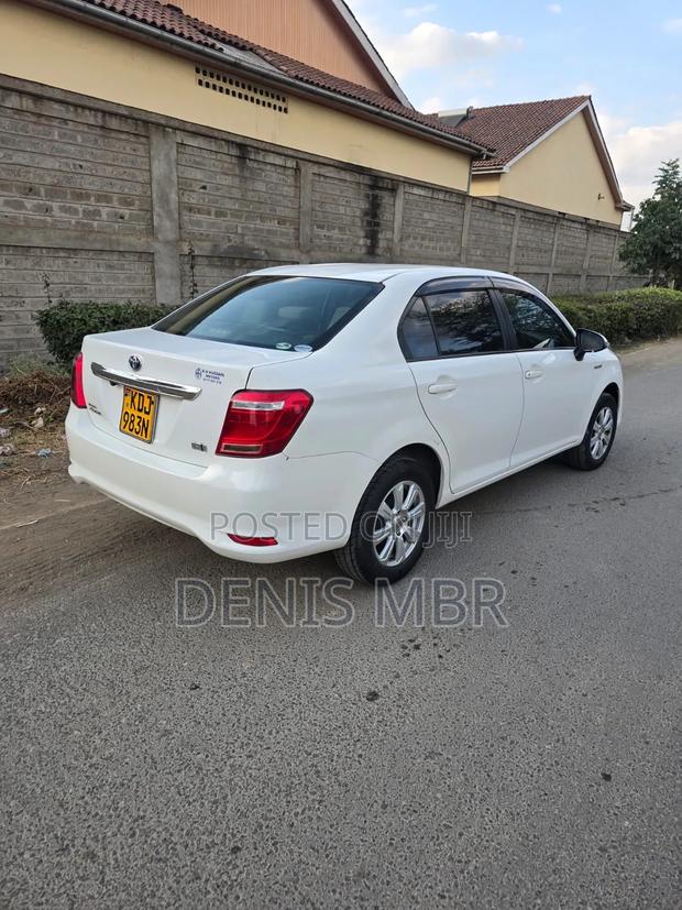 Toyota Axio 2016 White