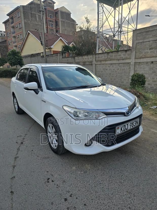 Toyota Axio 2016 White