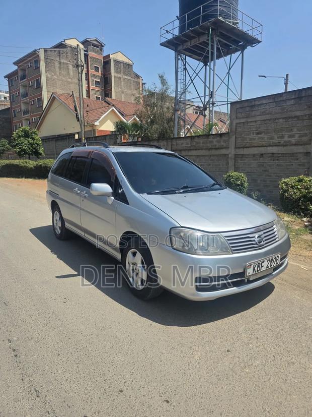Nissan Liberty 2006 Gray