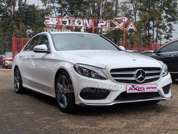 Mercedes-Benz C200 2019 White