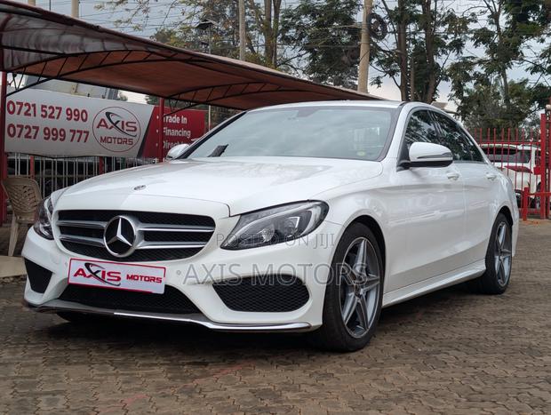 Mercedes-Benz C200 2019 White