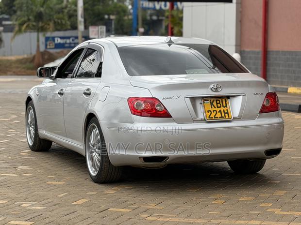 Toyota Mark X 2007 Silver
