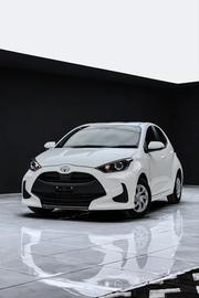 Toyota Yaris 1.5 Sedan LE 2020 White for sale
