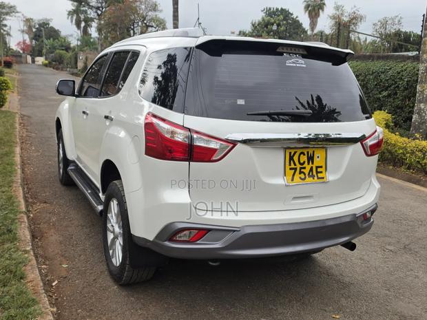 Isuzu MU-X 2.5 Ddi VGS 2018 Pearl