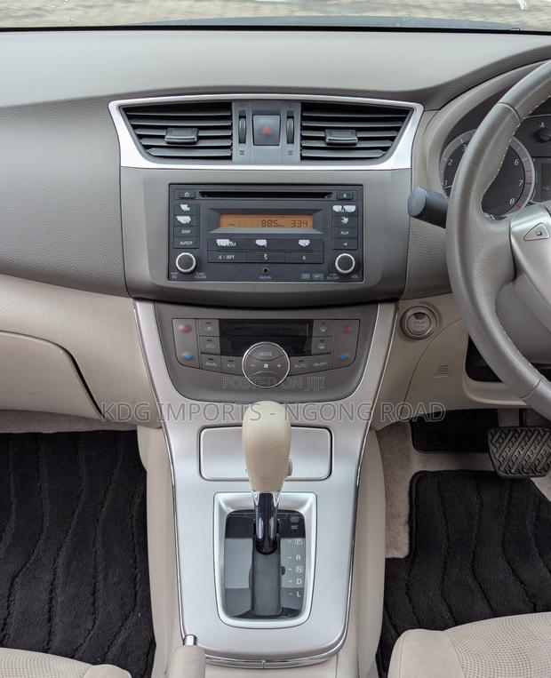 Nissan Sylphy 2019 Red