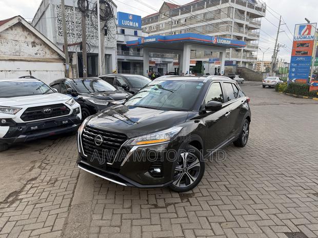 Nissan Kicks 2021 Burgundy