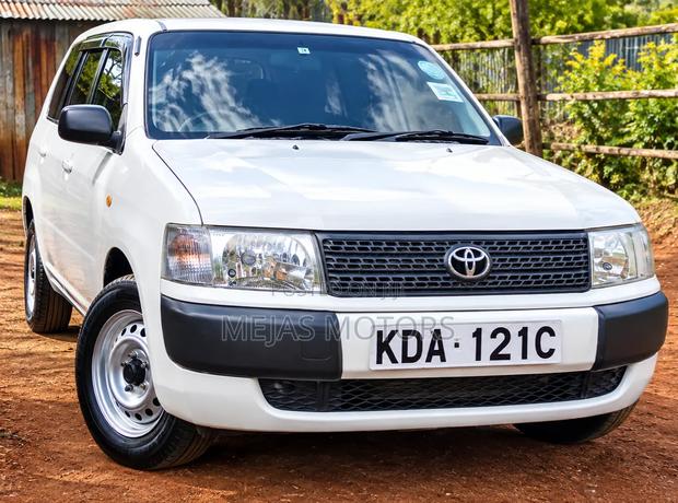Toyota Corolla Fielder 2013 White