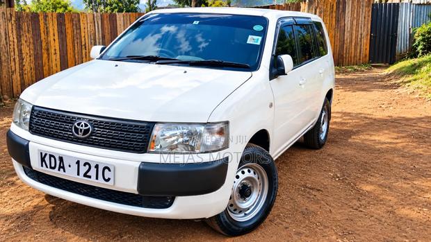 Toyota Corolla Fielder 2013 White