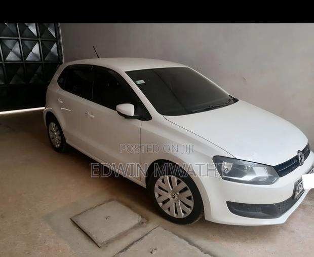 Volkswagen Polo 2013 White