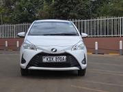 Toyota Vitz 2019 White for sale