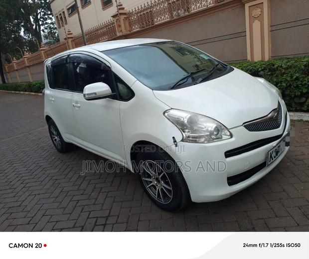 Toyota Ractis 2008 White