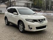 Nissan X-Trail 2.0 Petrol AWD 2015 White for sale