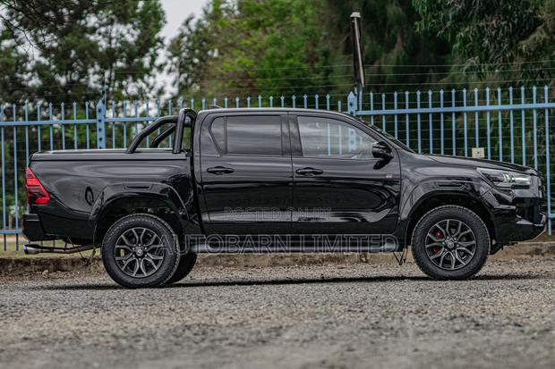 Toyota Hilux 2022